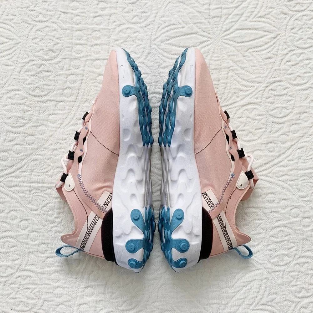 Nike Women's React Element 55 Sneakers, Coral‎ Stardust (Sz 7.5)